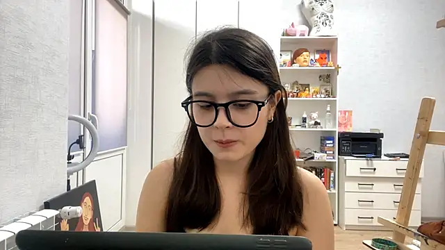 SaintMari online show from March 15, 1:46 pm