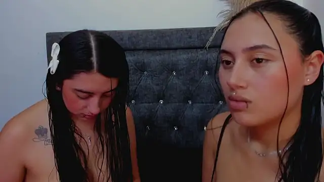 Gianna Govlea online show from March 19, 2:38 am