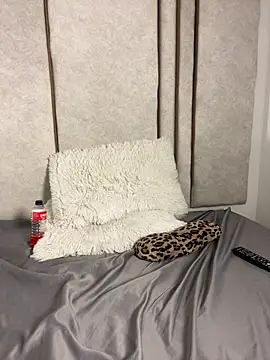 lilithdya online show from March 28, 12:11 am