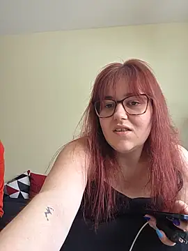 Ashlovescannabis online show from June 5, 4:24 pm