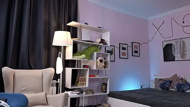 t A T u online show from February 27, 9:31 am