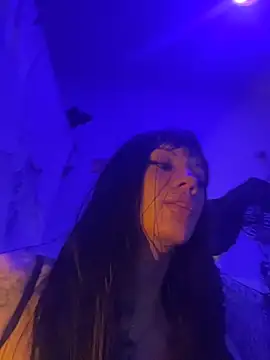 luxxlola online show from March 7, 2:29 am