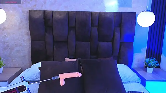 vicky grey online show from March 8, 1:04 pm