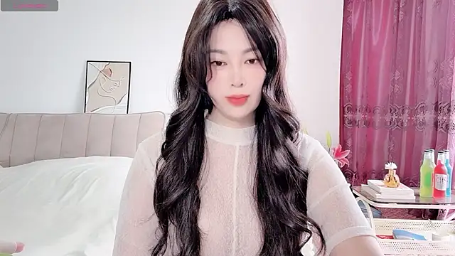 10ve1y online show from April 6, 12:43 am