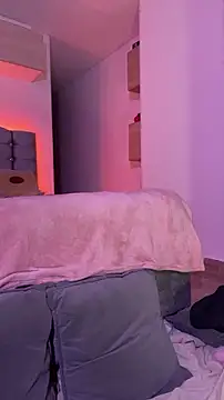  Lucycherry online show from February 3, 6:40 am