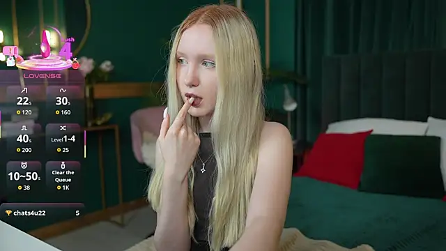 Sia Hart online show from April 18, 5:48 pm