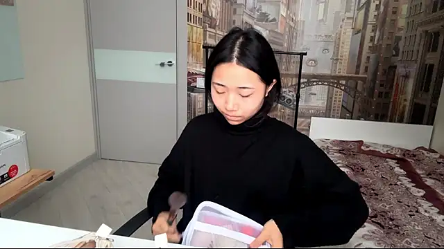 SweetMiaXO online show from February 6, 10:13 pm