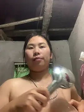 patry33 online show from April 16, 1:11 pm