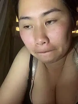 patry33 online show from March 26, 4:03 am