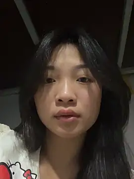 Lyn-be99 online show from March 18, 1:21 am