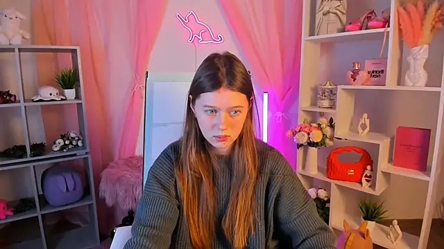 CelestineMauriac online show from February 14, 6:21 pm