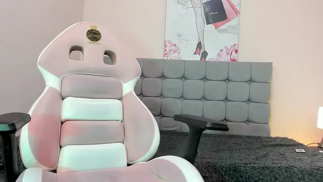 Dhalton x online show from April 12, 12:41 pm