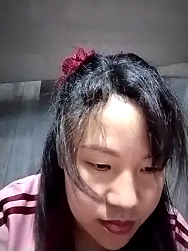 Lymimi online show from April 13, 2:51 pm