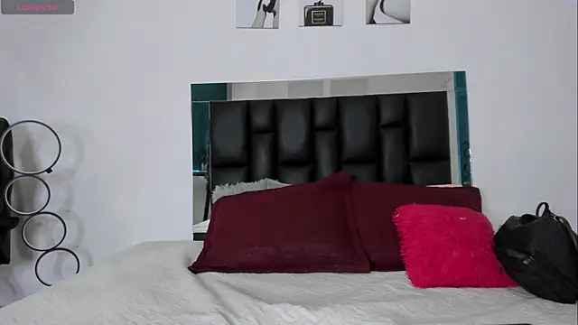 Isabella Moon9 online show from July 13, 1:34 pm