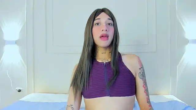 tammy bensom1 online show from March 18, 3:06 pm