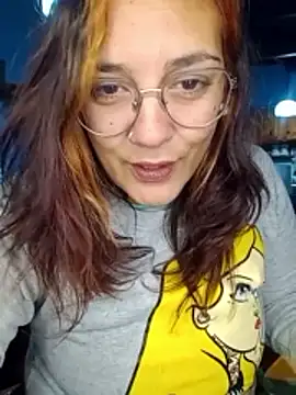 kuramaqueen online show from June 8, 4:57 am