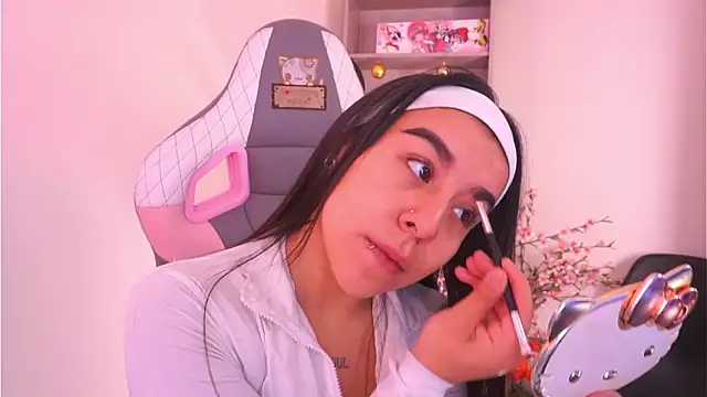 mavi boo online show from February 3, 6:56 pm