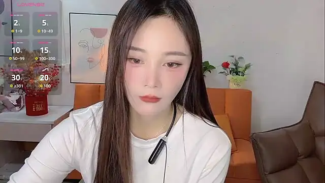 Lisa-295188 online show from February 19, 6:35 am