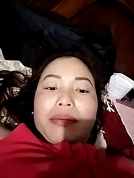 Ella-aa online show from March 11, 2:53 pm