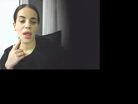 LuxxuryAnne online show from February 25, 9:02 pm