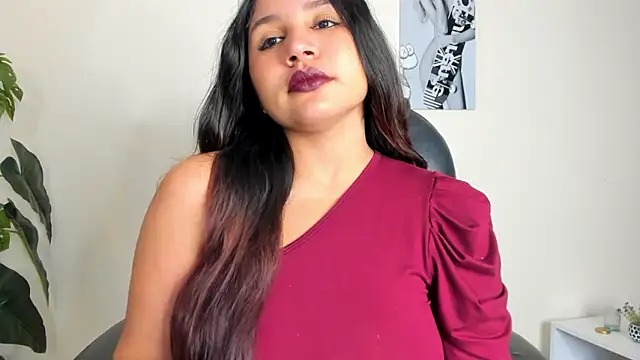 Victoria Rosee online show from February 3, 12:43 pm