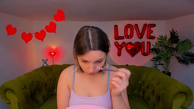 meowseduce online show from February 18, 1:21 pm