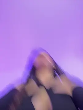 Annie bonnie  online show from April 15, 11:44 am