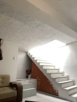 alisbloom online show from March 18, 6:24 pm