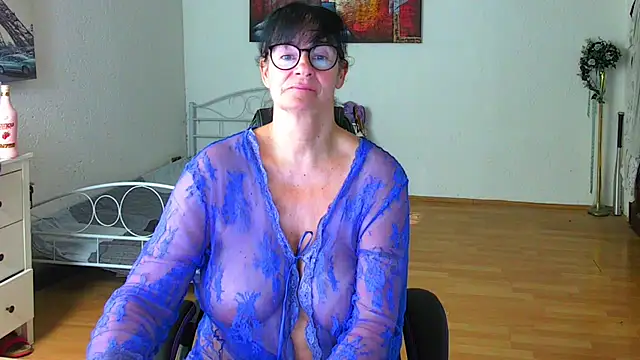 Sylly online show from March 9, 8:39 am