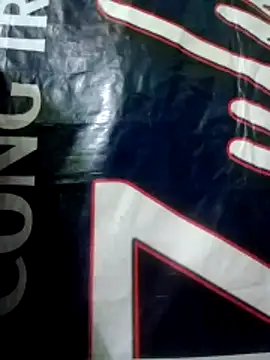 YIYI-502 online show from March 4, 2:01 pm