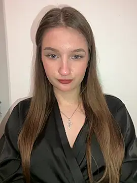 Green eyes lady online show from May 7, 7:17 pm