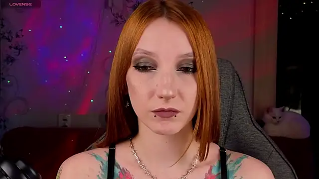 Vamp Mila online show from May 4, 2:54 pm