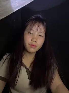 kekely online show from April 13, 9:26 pm