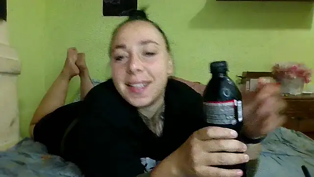 MillaSourety online show from July 18, 9:17 pm