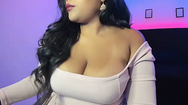 Kamala Khan Tx online show from April 27, 10:51 pm