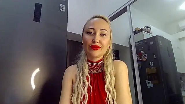 NanaGold2992 online show from February 9, 4:04 am