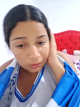 Cris18sexy online show from April 6, 1:38 am