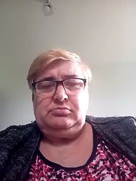 SusanStar874 online show from April 21, 7:37 am