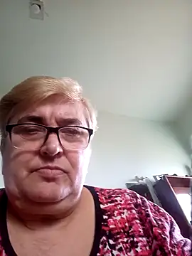 SusanStar874 online show from April 19, 1:44 pm