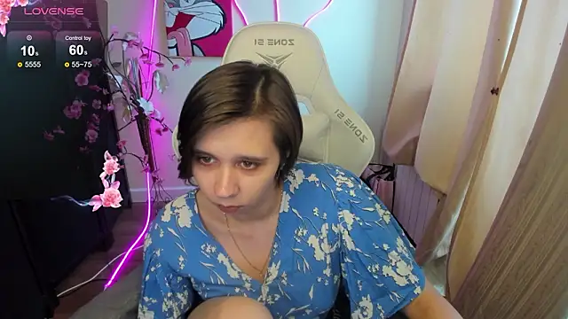 Scarlet Sirenn online show from February 17, 8:46 am