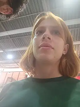 casal atrevido online show from April 18, 5:37 pm