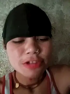 Sunali Bendre online show from April 17, 1:08 am