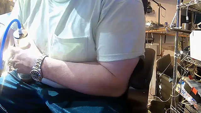ctguybj online show from June 21, 9:08 pm