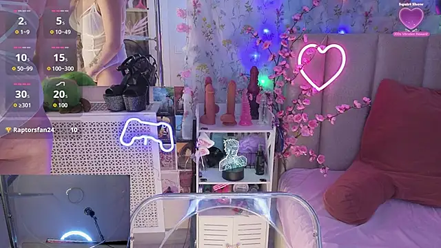 AnnaQuiin online show from February 22, 1:28 am