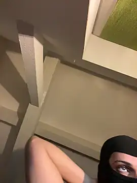 HelinHot online show from March 13, 6:42 pm