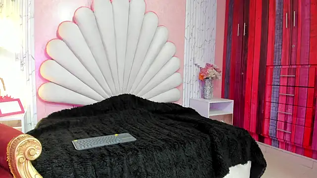 Kateemos online show from March 30, 3:00 pm