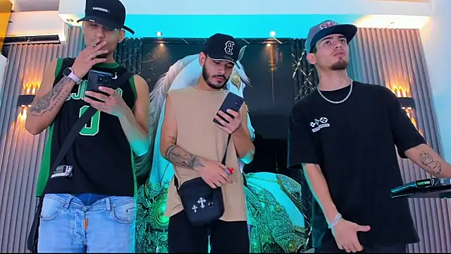 the knights of the night online show from February 21, 4:24 am