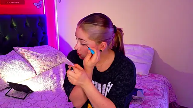 Arytits online show from February 19, 11:10 am