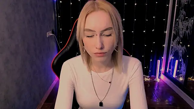 crybambi online show from February 10, 6:16 am