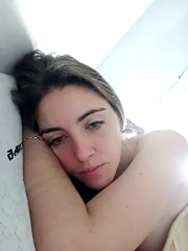 laparejaideal08 online show from March 19, 9:35 am